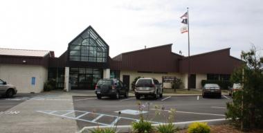 link to full image of Del Norte County Courthouse